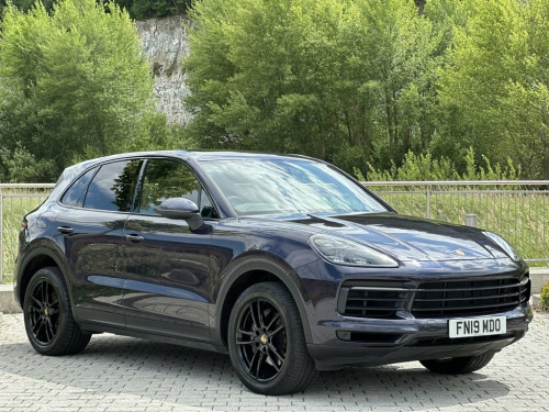 Porsche Cayenne  3.0T V6 SUV 5dr Petrol TiptronicS 4WD Euro 6 (s/s)