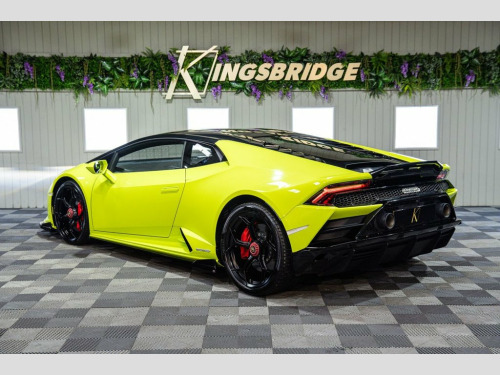 Lamborghini Huracan  5.2 LP 640-4 EVO 2d 631 BHP