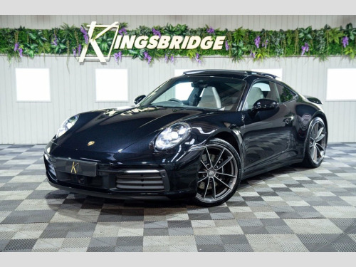 Porsche 911  3.0T 992 Carrera 4S Coupe 2dr Petrol PDK 4WD Euro 