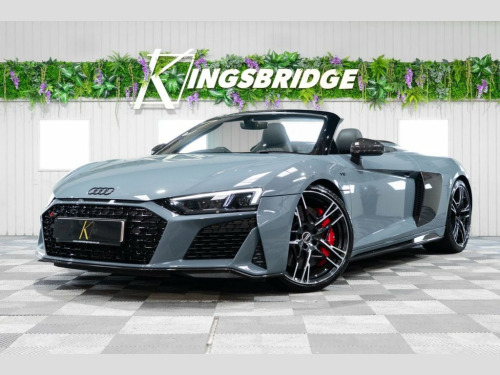 Audi R8  5.2 FSI V10 Performance Carbon Black Spyder 2dr Pe