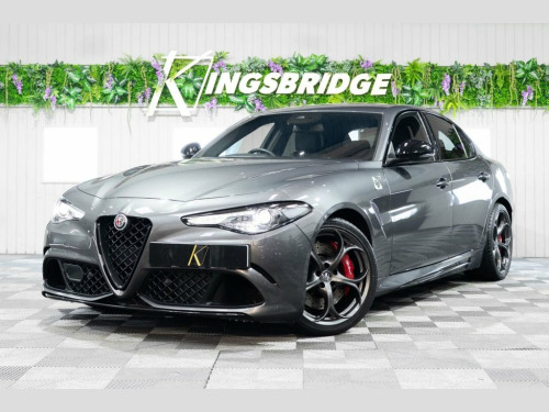 Alfa Romeo Giulia  2.9 V6 Bi-Turbo Quadrifoglio Saloon 4dr Petrol GPF