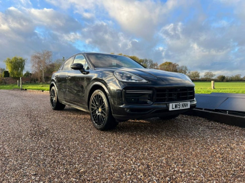 Porsche Cayenne  4.0T V8 Turbo Coupe 5dr Petrol TiptronicS 4WD Euro