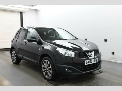 Nissan Qashqai  2.0 Tekna 2WD Euro 5 5dr (AVM)