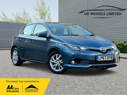 Toyota Auris  1.8 VVT-h Icon Tech CVT Euro 6 (s/s) 5dr