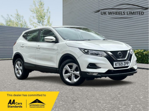 Nissan Qashqai  1.3 DIG-T Acenta Premium DCT Auto Euro 6 (s/s) 5dr