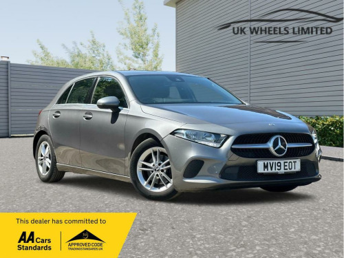 Mercedes-Benz A-Class A180 1.3 A180 SE 7G-DCT Euro 6 (s/s) 5dr