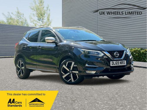 Nissan Qashqai  1.3 DIG-T Tekna+ DCT Auto Euro 6 (s/s) 5dr