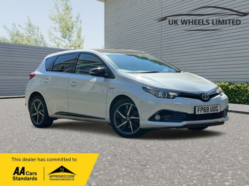 Toyota Auris  1.8 VVT-h Design CVT Euro 6 (s/s) 5dr