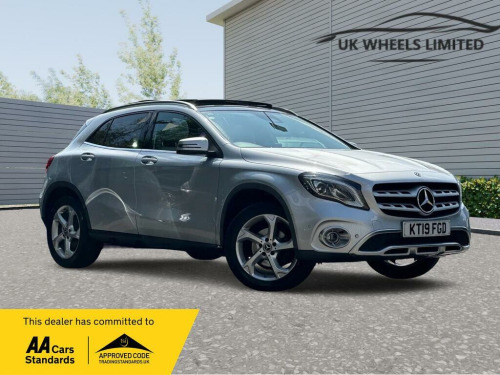 Mercedes-Benz GLA-Class GLA200 1.6 GLA200 Sport (Premium Plus) 7G-DCT Euro 6 (s/s) 5dr