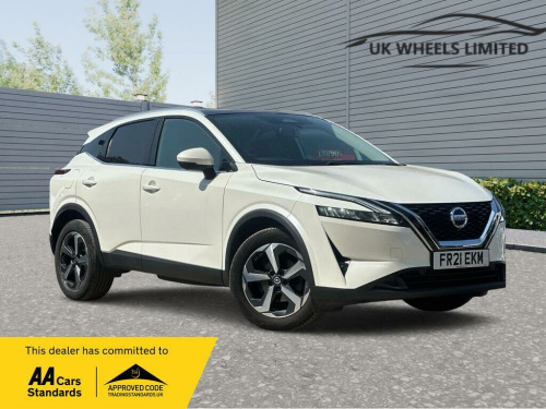 Nissan Qashqai  1.3 DIG-T MHEV N-Connecta XTRON Euro 6 (s/s) 5dr