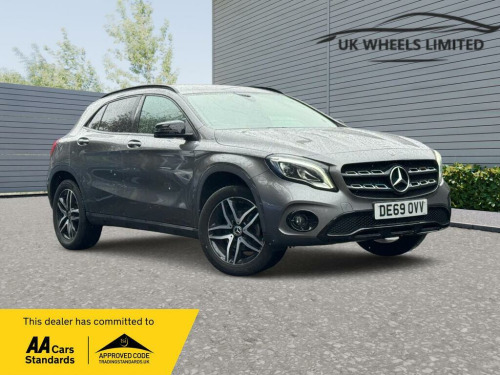 Mercedes-Benz GLA-Class GLA180 1.6 GLA180 Urban Edition 7G-DCT Euro 6 (s/s) 5dr
