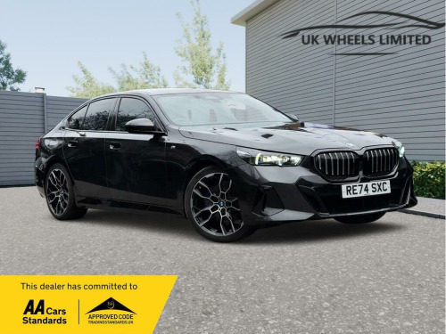 BMW 5 Series  2.0 520i MHT M Sport Steptronic Euro 6 (s/s) 4dr 