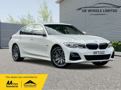 BMW 3 Series  2.0 330e 12kWh M Sport Auto Euro 6 (s/s) 4dr 