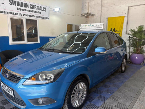 Ford Focus 1.6 Titanium 5dr