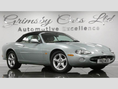 Jaguar XK8  4.0 2dr