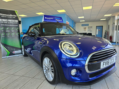 MINI Convertible  1.5 Cooper Convertible