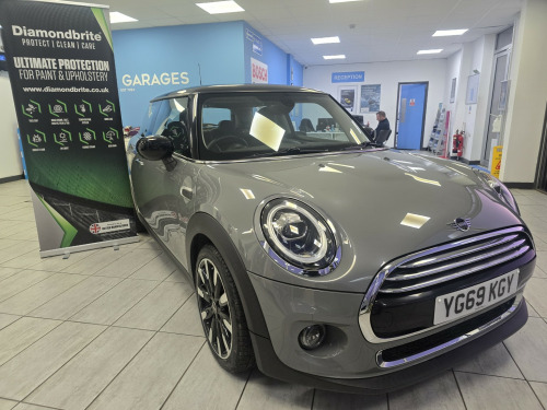 MINI Hatch  1.5 3-Door Hatch Cooper Exclusive 