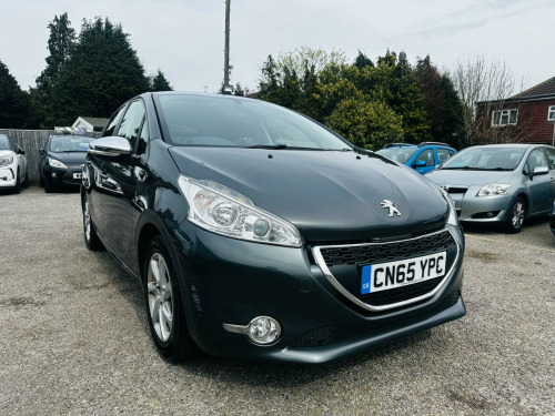 Peugeot 208  1.4 HDi Style Euro 5 5dr