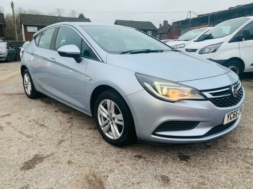 Vauxhall Astra  1.4i Tech Line Euro 6 5dr