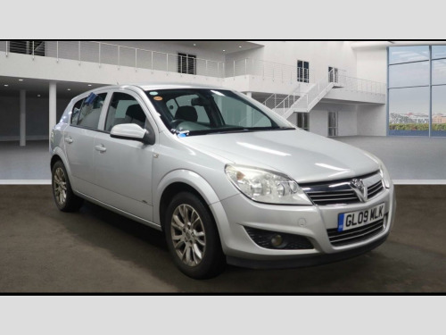 Vauxhall Astra  1.4i 16v Active Plus 5dr