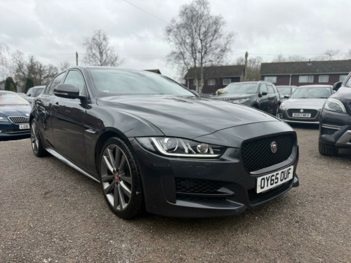 Jaguar XE  2.0d R-Sport Auto Euro 6 (s/s) 4dr 