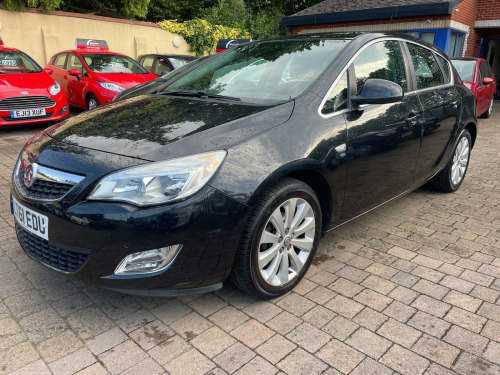 Vauxhall Astra  1.6 16v Elite Easytronic Euro 5 5dr