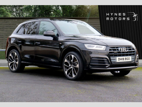 Audi Q5  2.0 TDI 40 S line SUV 5dr Diesel S Tronic quattro  