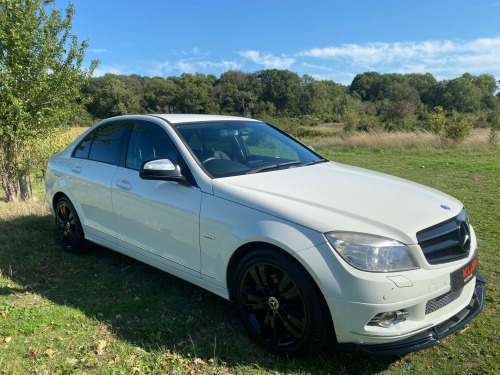 Mercedes-Benz C-Class C250 2.5 C250 V6 Sport G-Tronic Euro 5 4dr