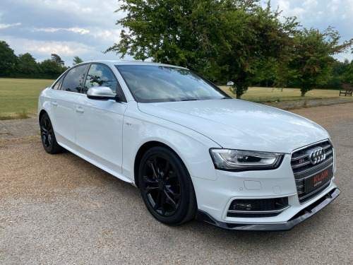 Audi S4  3.0 V6 S TRONIC QUATTRO (NAV) 4dr 