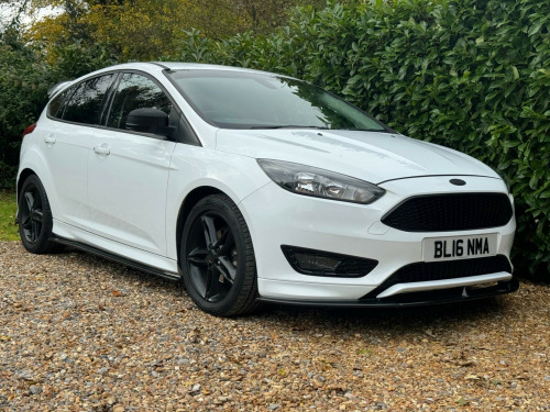 Ford Focus  1.0T EcoBoost Zetec S Euro 6 (s/s) 5dr