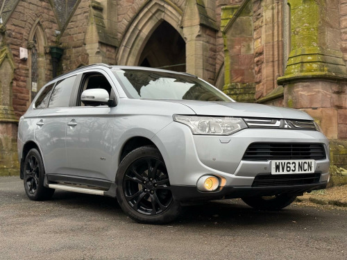 Mitsubishi Outlander  2.2 DI-D GX4