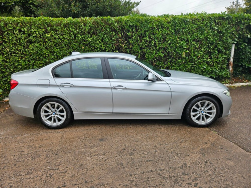 BMW 3 Series  2.0 320d SE Saloon 4dr Diesel Auto Euro 6 (s/s) (1