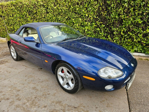 Jaguar XK  4.0 Convertible 2dr Petrol Automatic (284 g/km, 29