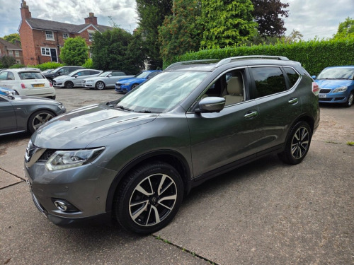 Nissan X-Trail  1.6 dCi Tekna SUV 5dr Diesel Manual Euro 5 (s/s) (