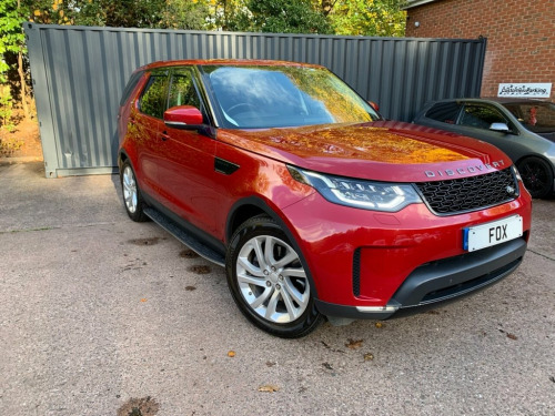 Land Rover Discovery  3.0 TD V6 HSE SUV 5dr Diesel Auto 4WD Euro 6 (s/s)