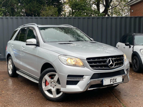 Mercedes-Benz M-Class ML250 2.1 ML250 BlueTEC AMG Sport SUV 5dr Diesel G-Troni 