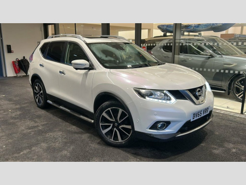 Nissan X-Trail  1.6 dCi Tekna SUV 5dr Diesel XTRON Euro 5 (s/s) (1 