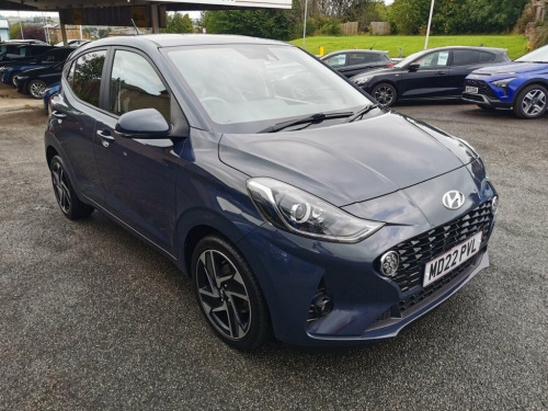 Hyundai i10  1.2 Premium Hatchback 5dr Petrol Auto Euro 6 (s/s)
