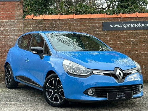 Renault Clio  0.9 TCe Dynamique Nav Hatchback 5dr Petrol Manual 