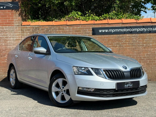 Skoda Octavia  1.6 TDI SCR SE Technology Hatchback 5dr Diesel Man