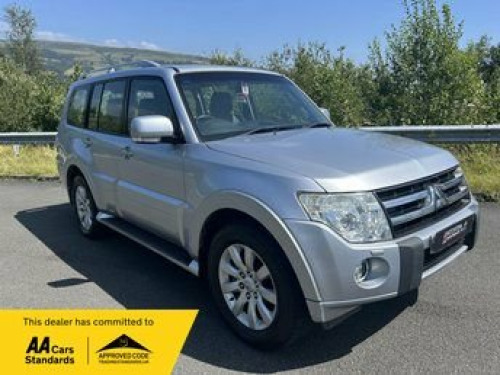 Mitsubishi Shogun  3.2 DI-DC Elegance SUV 5dr Diesel Auto 4WD Euro 5 