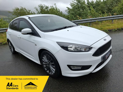 Ford Focus  1.0T EcoBoost ST-Line Hatchback 5dr Petrol Manual 