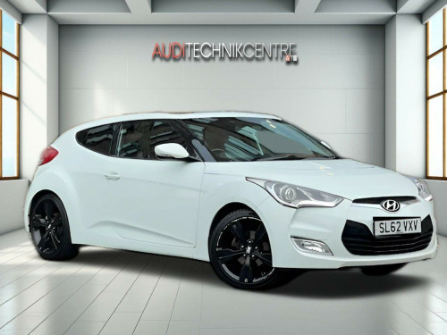 Hyundai Veloster  1.6 GDi Sport Hatchback 4dr Petrol Manual Euro 5 (140 ps)