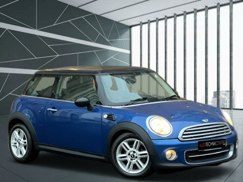 MINI Hatch  1.6 Cooper Hatchback 3dr Petrol Manual Euro 5 (s/s) (122 ps)