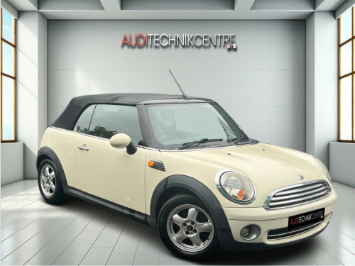 MINI Convertible  1.6 Cooper Convertible 2dr Petrol Manual Euro 4 (120 ps)