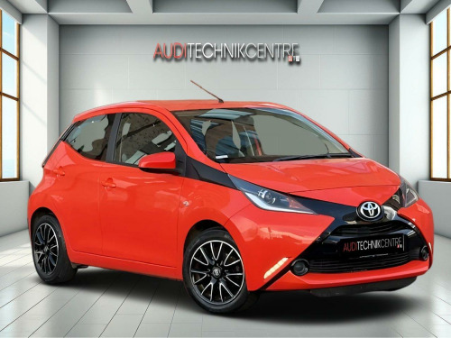 Toyota AYGO  1.0 VVT-i x-play Hatchback 5dr Petrol Manual Euro 6 (68 ps)