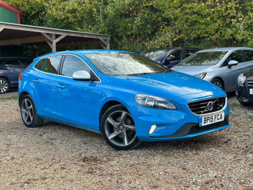 Volvo V40  2.0 D2 R-Design Euro 6 (s/s) 5dr