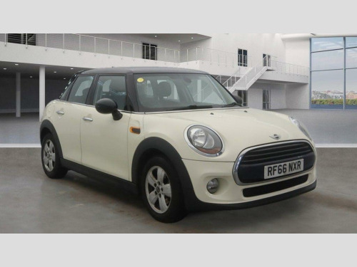 MINI Hatch  1.5 Cooper Euro 6 (s/s) 5dr