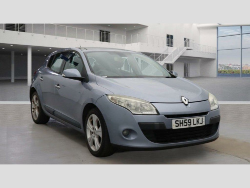 Renault Megane  1.6 16V Dynamique Euro 5 5dr