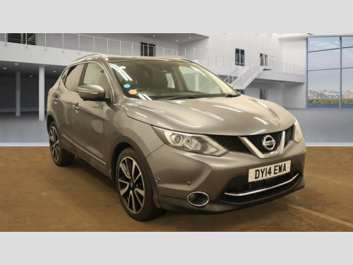 Nissan Qashqai  1.6 dCi Tekna XTRON 2WD Euro 5 (s/s) 5dr